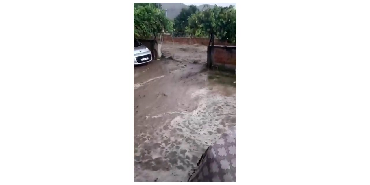 Osmancık’ta sağanak yağış hayatı olumsuz etkiledi