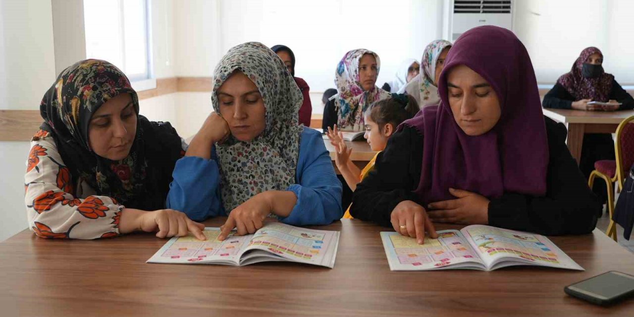 Tarsus Belediyesi kadınların eğitimine odaklandı