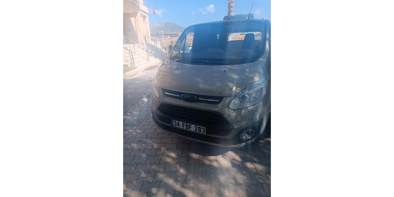 Amasya’da kiralık araçtan 16 kaçak göçmen çıktı: Sürücü ve yanındaki kişi tutuklandı