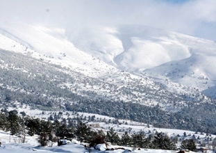 Aladağ kayak merkezi olmak istiyor!