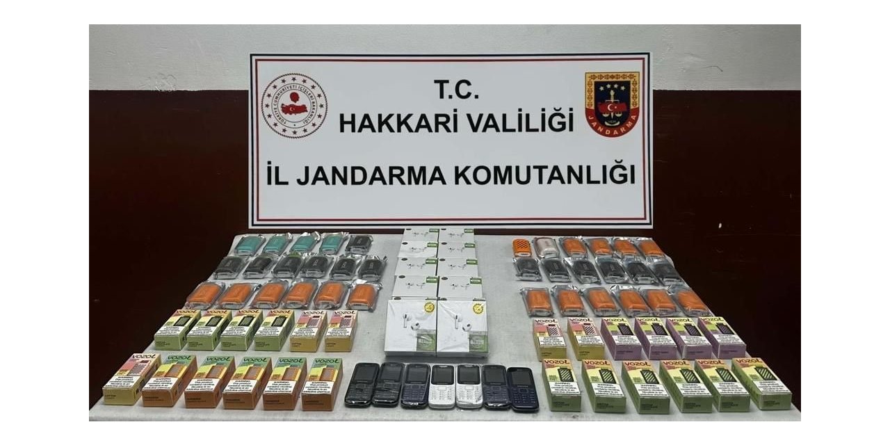 Hakkari’de çok sayıda gümrük kaçağı malzeme ele geçirildi