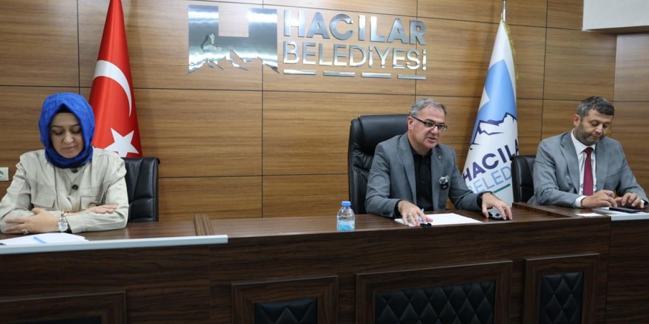 Hacılar Belediye Meclisi Ekip Ayı Toplantısını yaptı