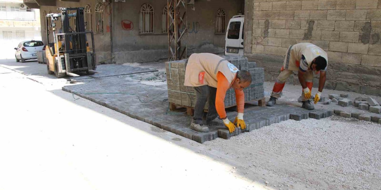 Haliliye’de deforme olan yollar yeniden onarılıyor