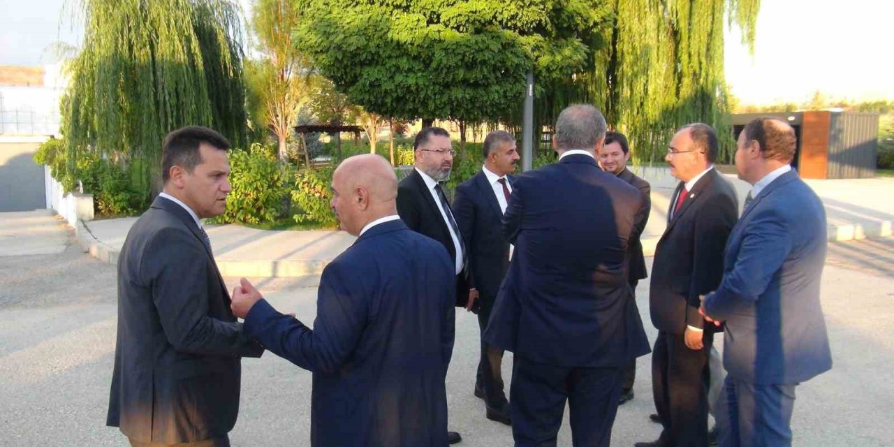 Rektör Topal, Batı Karadeniz Üniversiteler Birliği Dönem Toplantısı’na katıldı