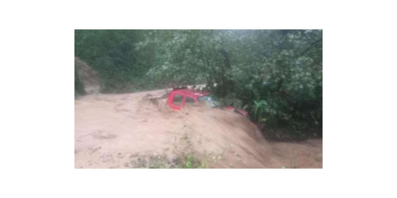 Rize’nin Ardeşen ilçesinde şiddetli yağış