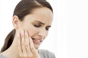 Dikkat! Yüz felci riskini artırıyor