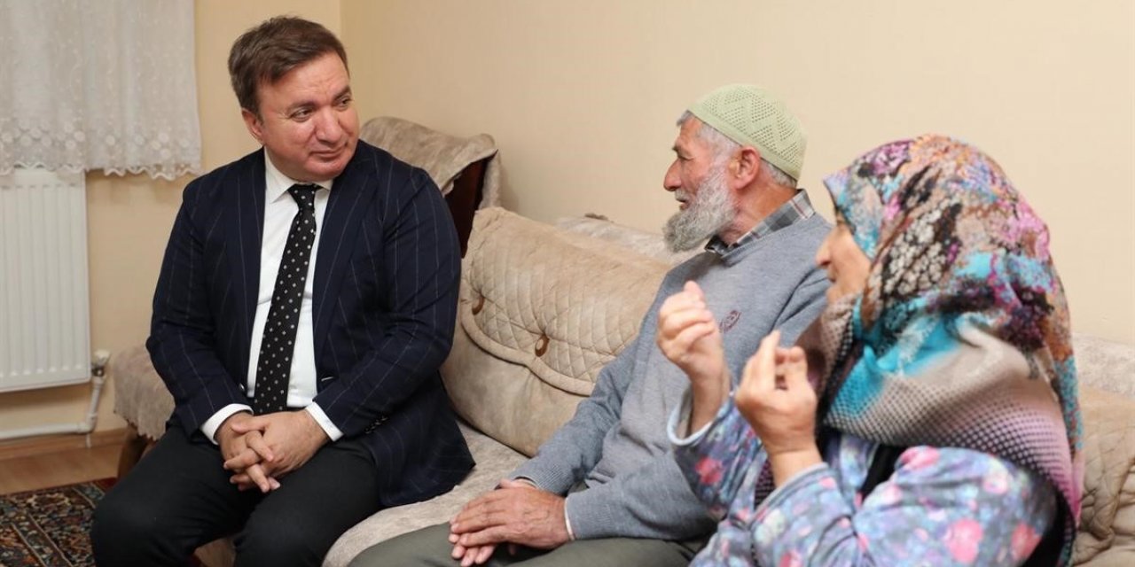 Dünya Yaşlılar Günü çerçevesinde 50 aile ziyaret edildi