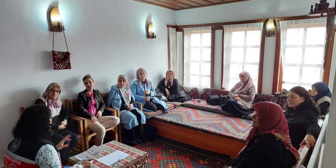 Kadınlara ‘Afet Bilinci’ eğitimi verildi