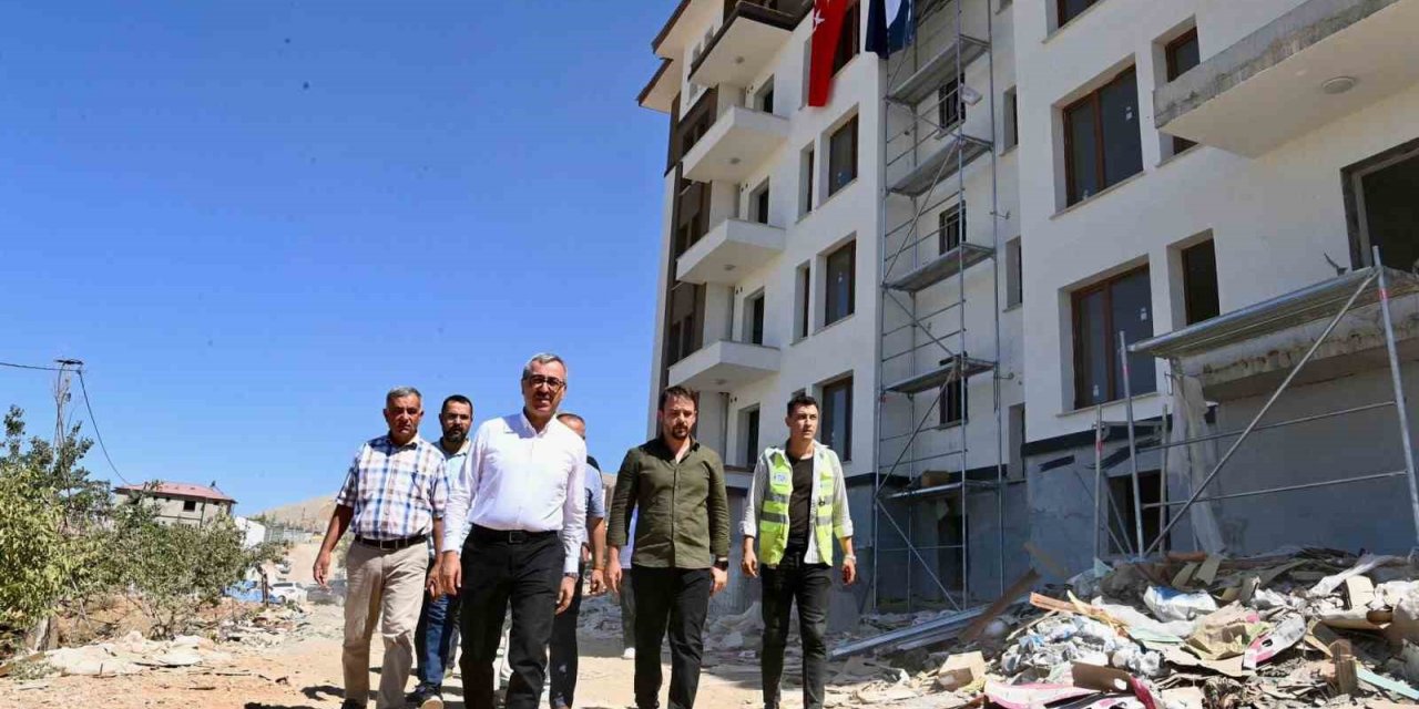 Başkan Güngör’den konut açıklaması: “Şehrimize 110 bin konut yapılıyor”