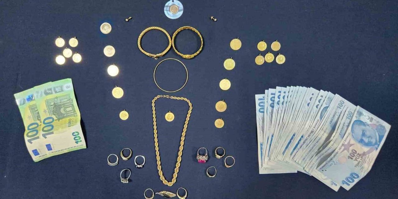 Başkent’te kendilerini polis ve savcı olarak tanıtarak 250 bin TL’lik vurgun yapan 4 şahıs yakalandı