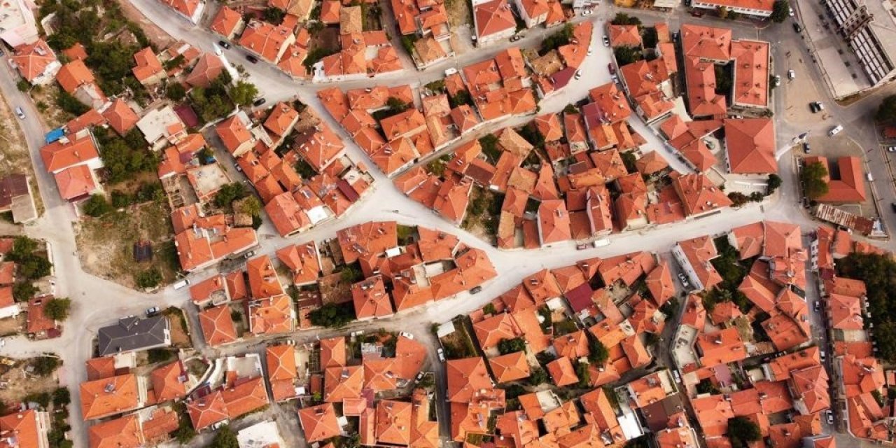 Tavas’ın çehresi dev üst yapı çalışmasıyla değişiyor