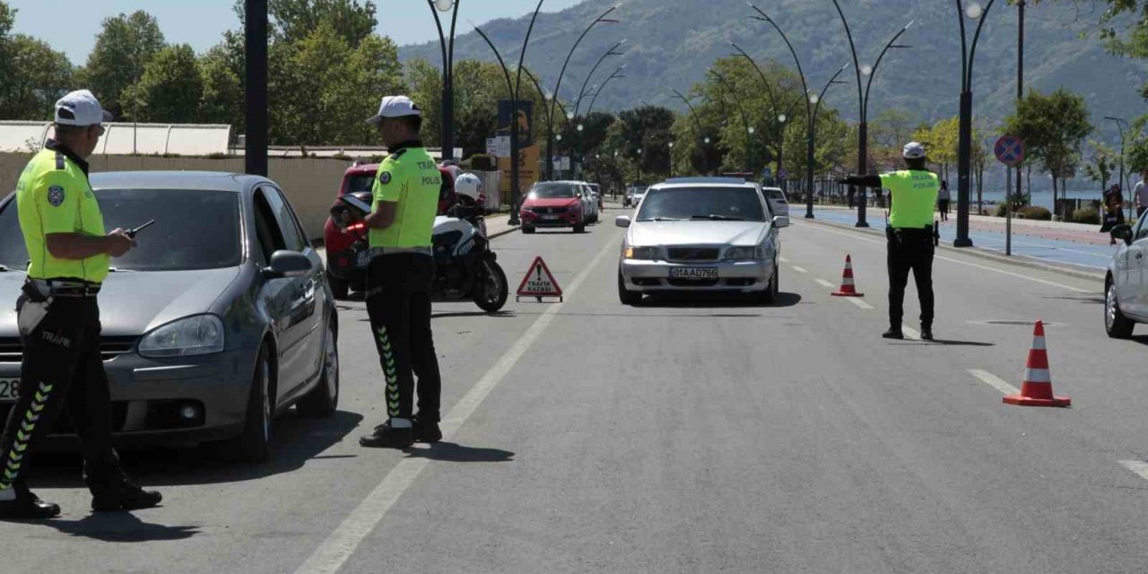 Ordu’da bir haftada 15 bin araç denetlendi