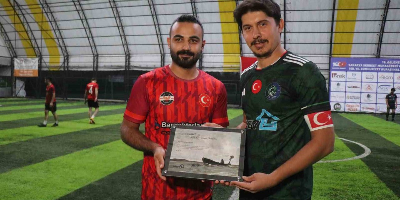 Sağlıkçıların emsal olacak turnuvası: LÖSEV’e bağış için akım başlattılar