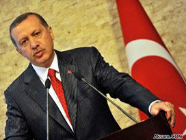 Erdoğan'dan o pankarta sert tepki