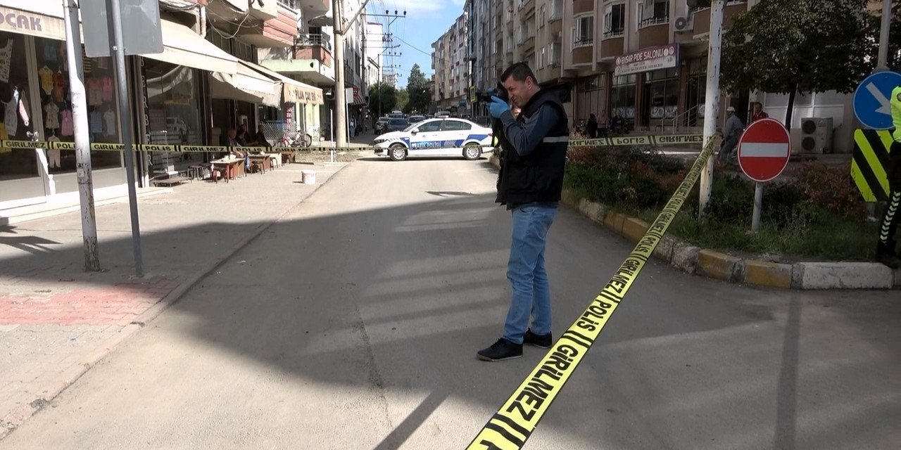 Yolda yürüyen yayaya silahlı saldırı: 1 yaralı