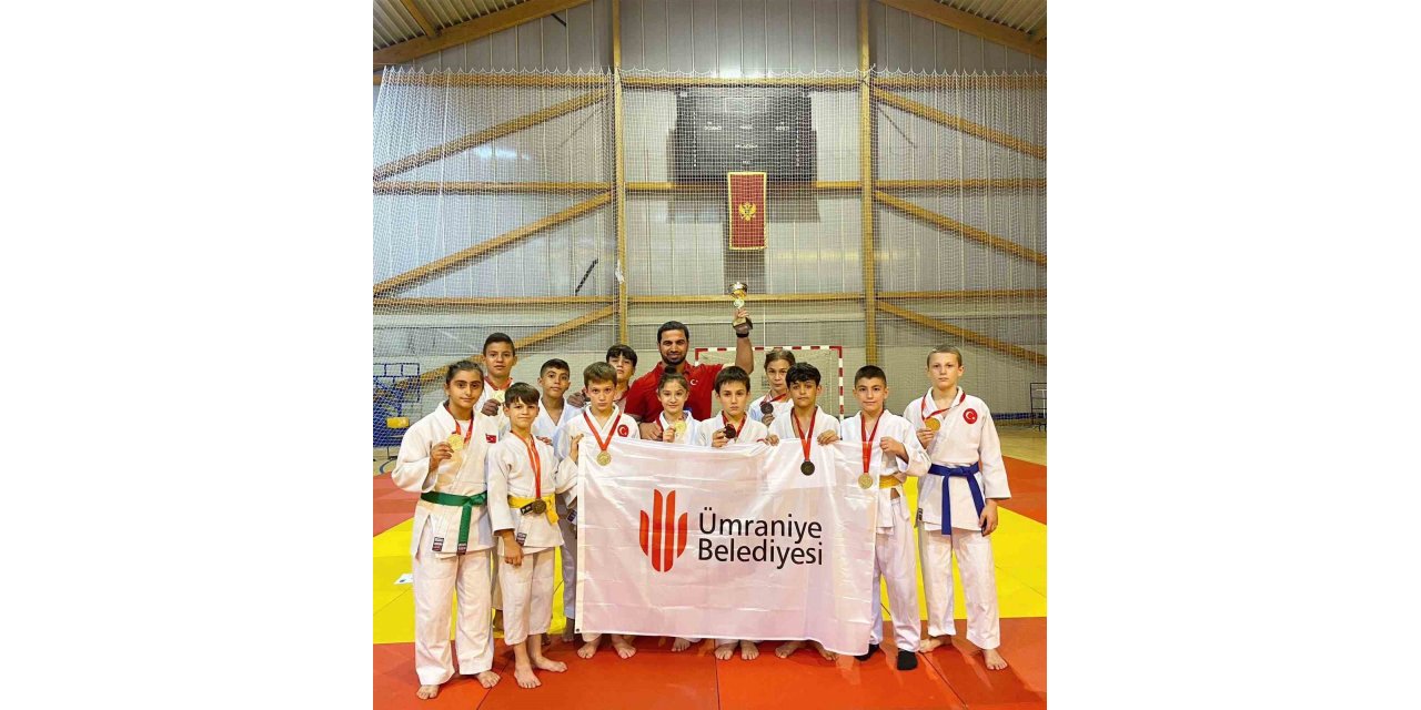 Ümraniyeli sporcular madalyalara doymuyor