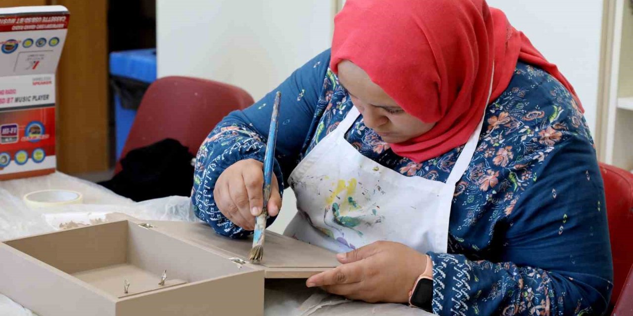 Engelsiz hobi atölyelerinde ders zili çaldı