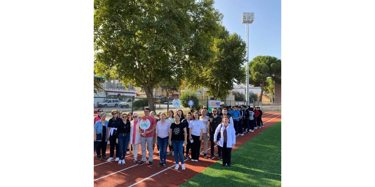 Sarıgöl’de ’Dünya Yürüyüş Günü’ için yürüdüler