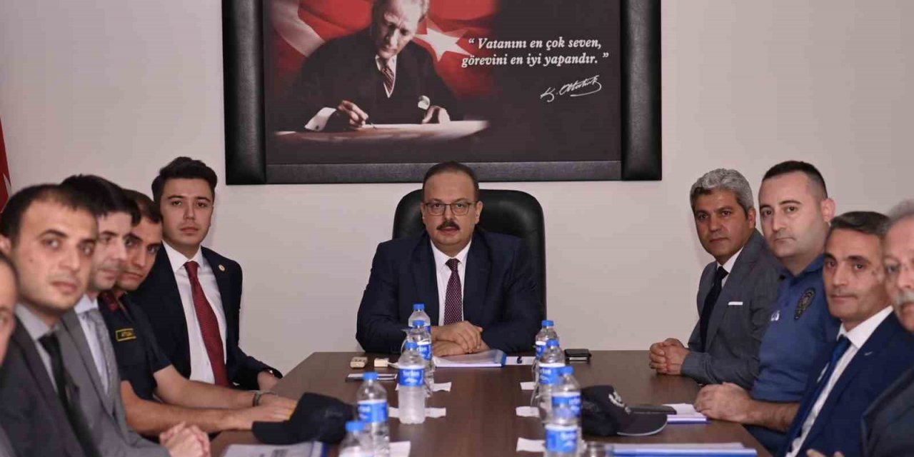 Aydın Valisi Karacasu’daki çalışmaları yerinde inceledi