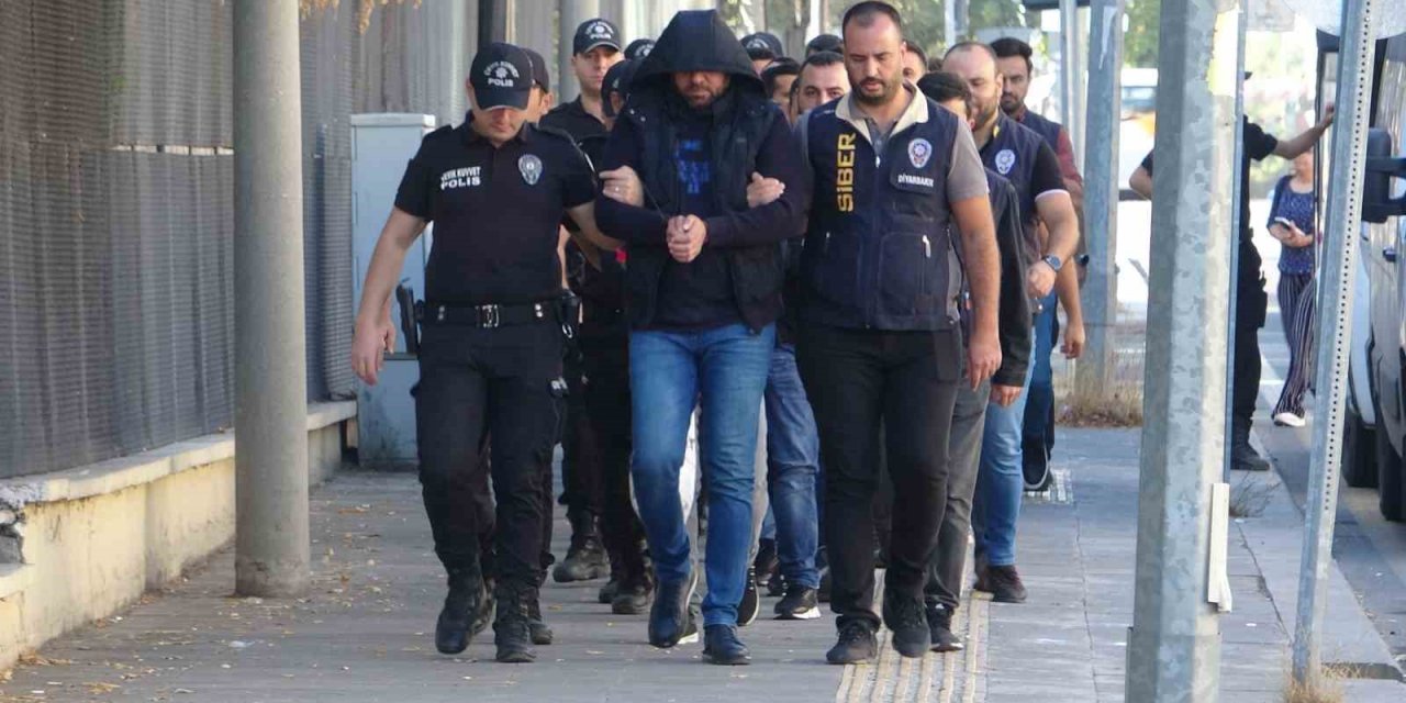 Diyarbakır’da 36 milyon para hacmi olan bahis çetesi şüphelileri adliyeye sevk edildi