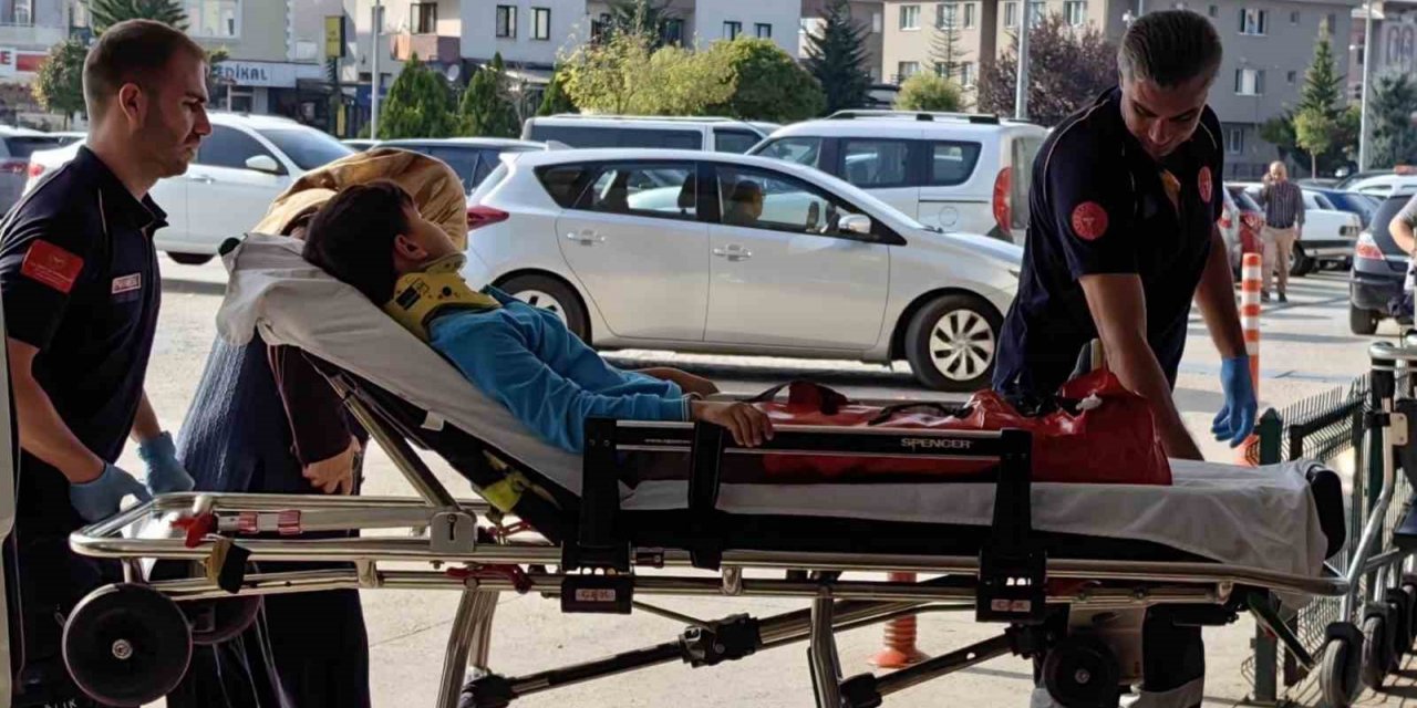 Bisiklet süren çocuğa çarparak kayıplara karıştı