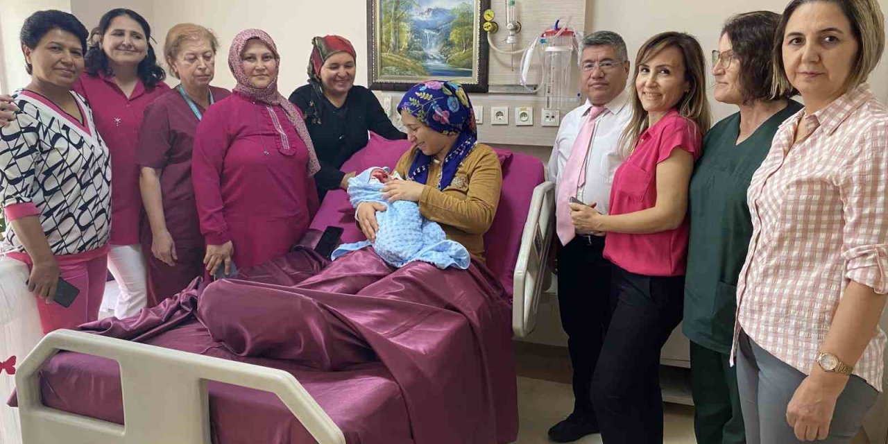 Emzirme Haftasının teması: Çalışan anneler