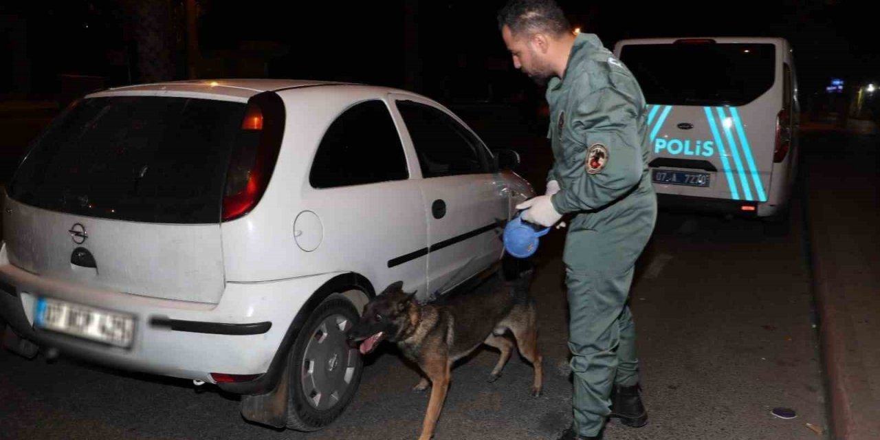 Antalya’da 18 farklı noktada 79 ekip 212 polisle şok uygulama