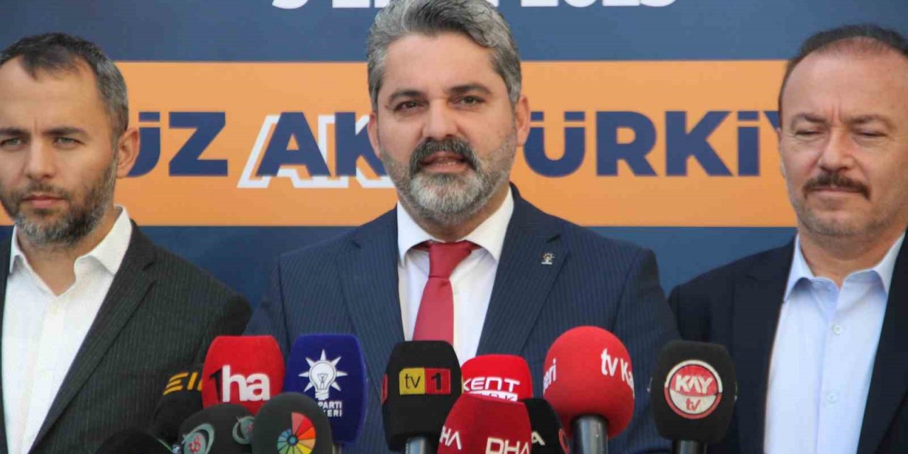 Başkan Üzüm: "Hep yeni, hep ileri’ diyerek kuşkusuz eser ve hizmet politikamızı da bir üst lige çıkarmayı hedefliyoruz"