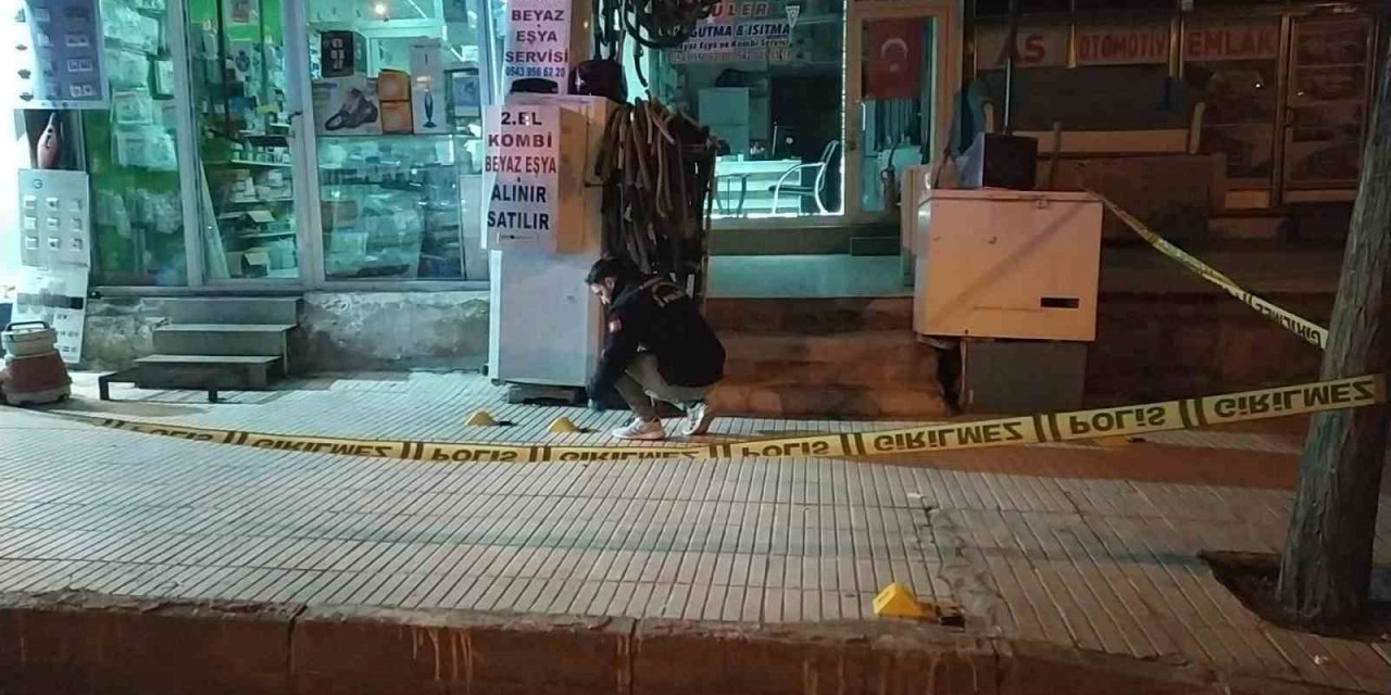 Çorum’da iş yeri kurşunlandı