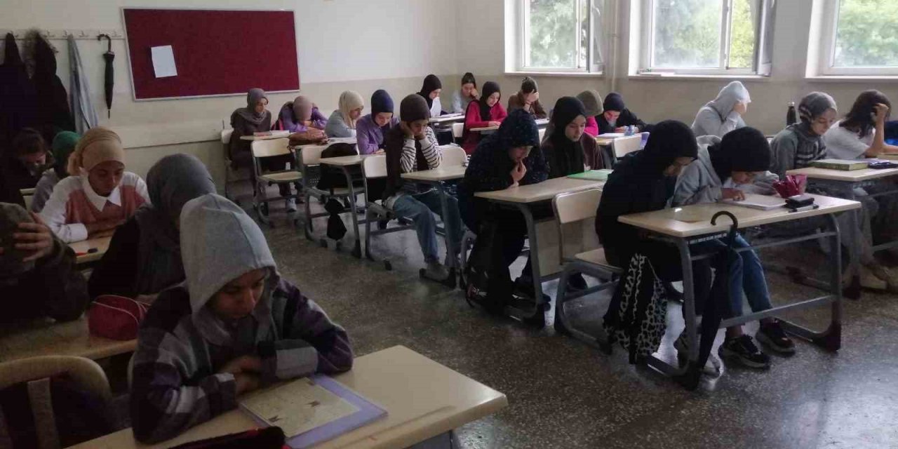 Çermik Kız Anadolu İmam Hatip Lisesinde her gün bir hatim