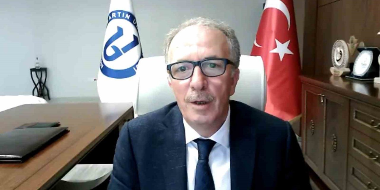 14 farklı ülkeden araştırmacılar BARÜ’deki sempozyumda bir araya geldi