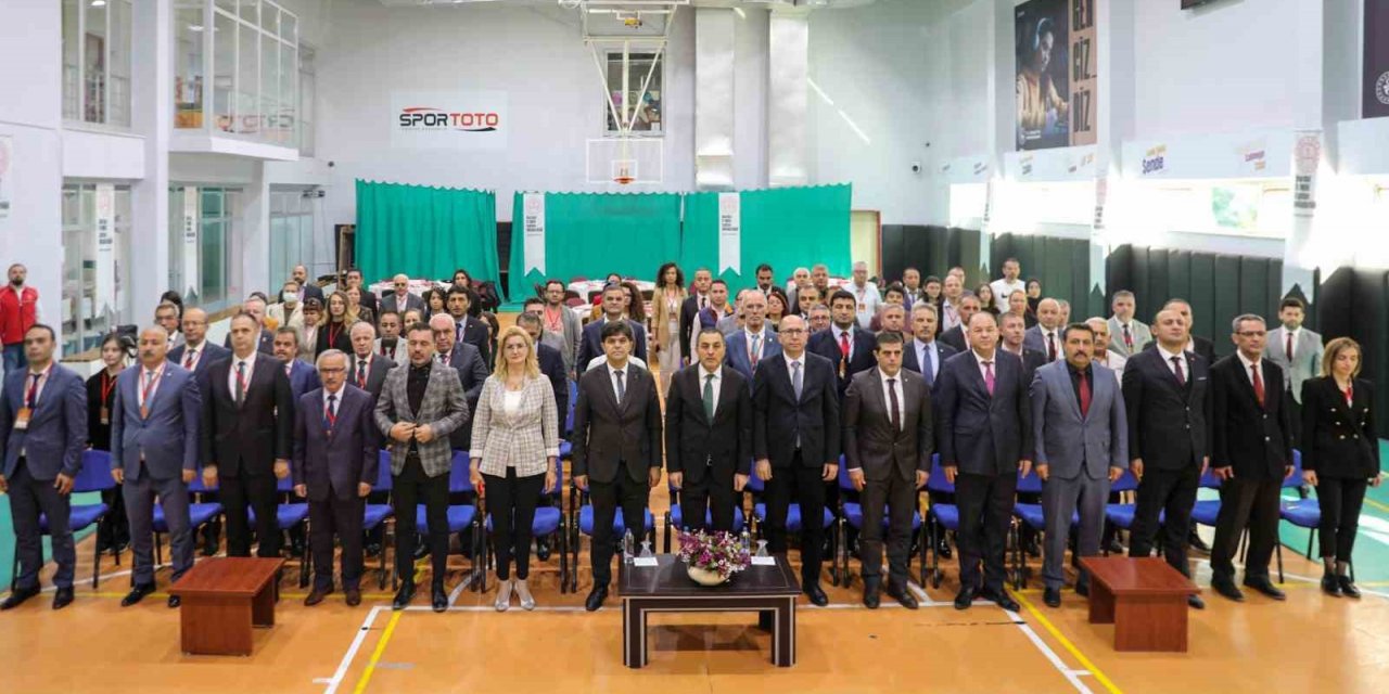 Vali Öksüz: "Yeni bir başarı hikayesiyle ’Eğitimde marka şehir Burdur’ vizyonunu tekrar ortaya koymak istiyoruz"