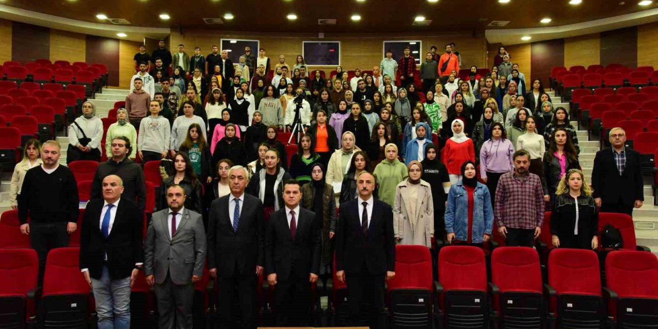 Kastamonu Üniversitesinde oryantasyon eğitimleri başladı