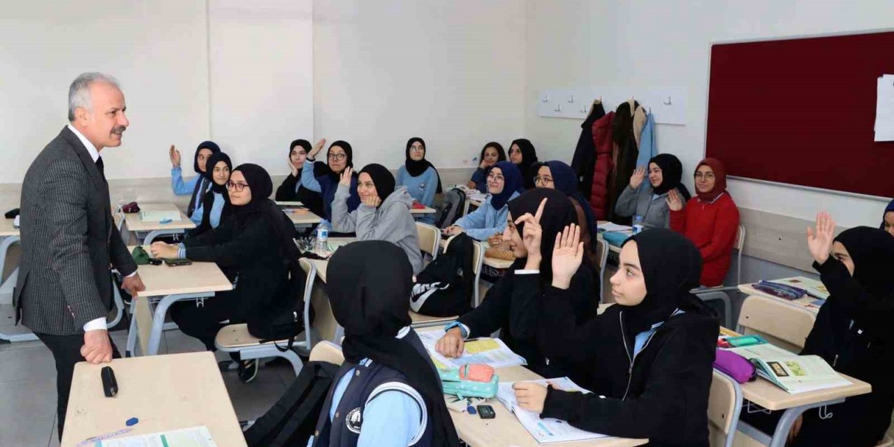 İl Milli Eğitim Müdürü Yener: “Çocuklarımızın güvenliğini çok önemsiyoruz”