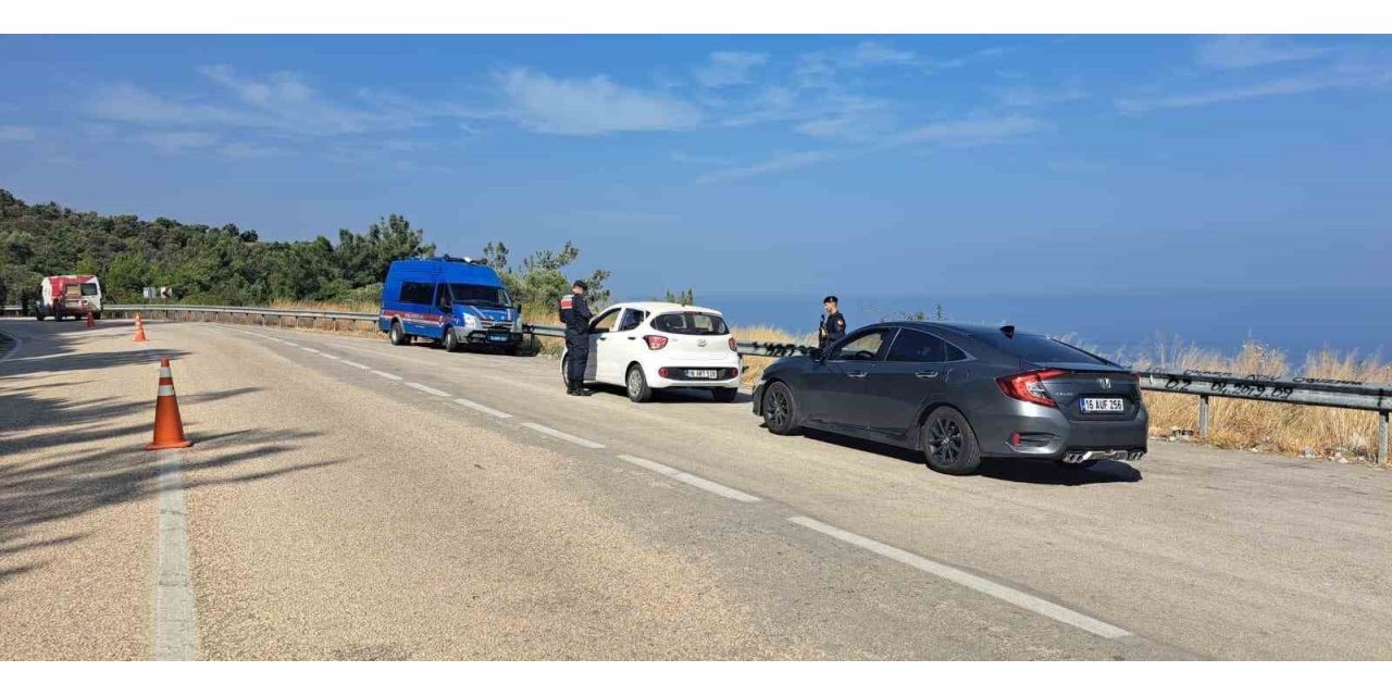 İl Jandarma Komutanlığından ‘huzur’ uygulaması: 1’i PKK’lı 35 kişi yakalandı