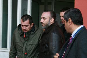 Defne Joy'un eşi ve annesi konuştu