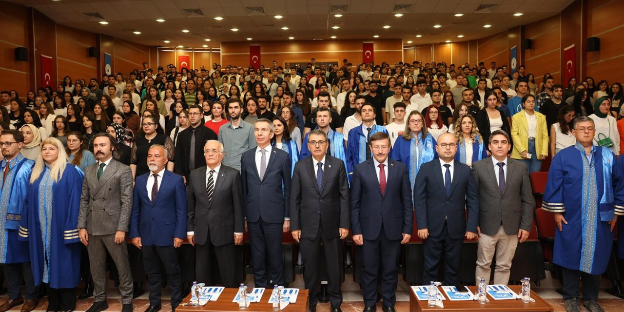 PAÜ Hukuk Fakültesinde yeni eğitim öğretim yılının ilk dersi yapıldı