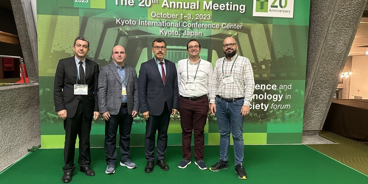 Prof. Dr. Mutlugün, Japonya’daki Toplumda Bilim ve Teknoloji Forumu’na katıldı