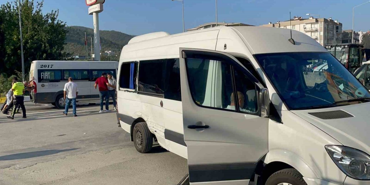 Söke’de öğrencileri korkutan kaza