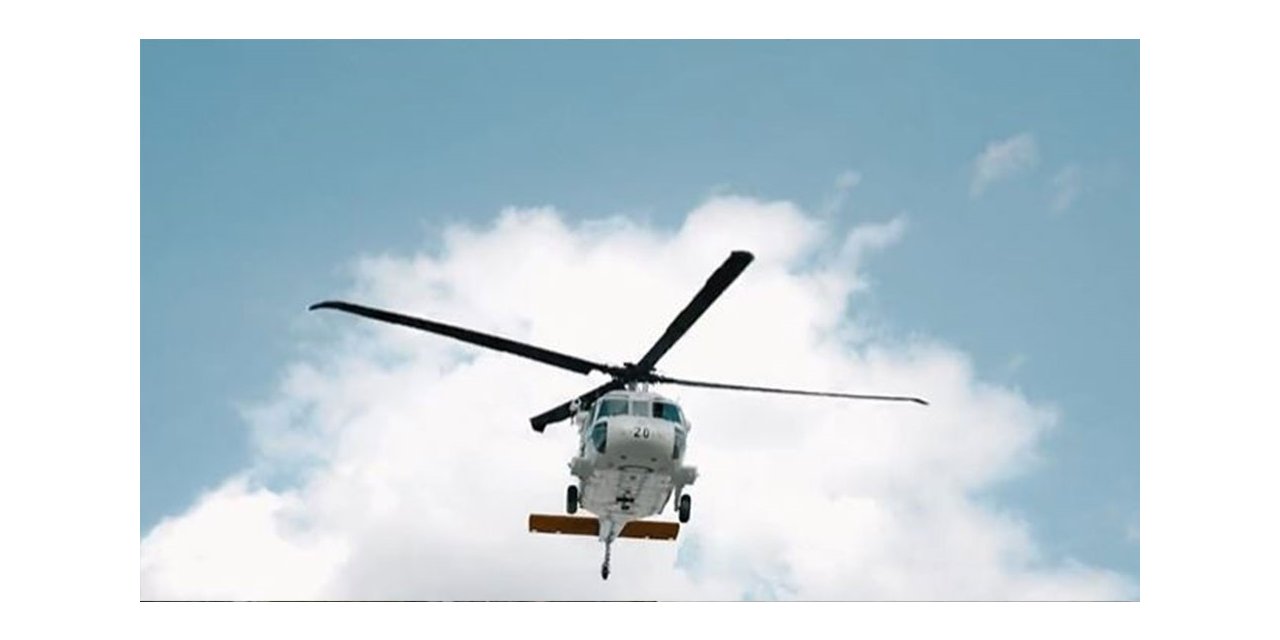 Bilecik semalarında alçak uçuş yapan helikopter merak konusu oldu