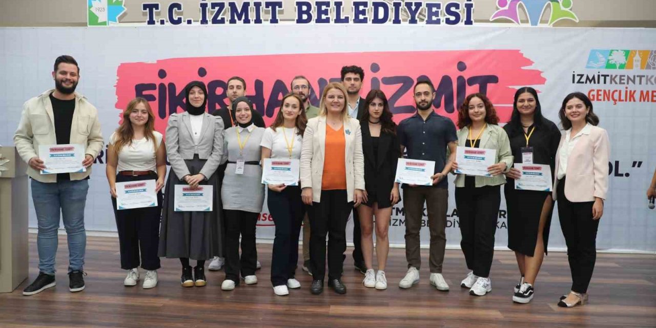 Gençlerin fikirleri projeye dönüşüyor