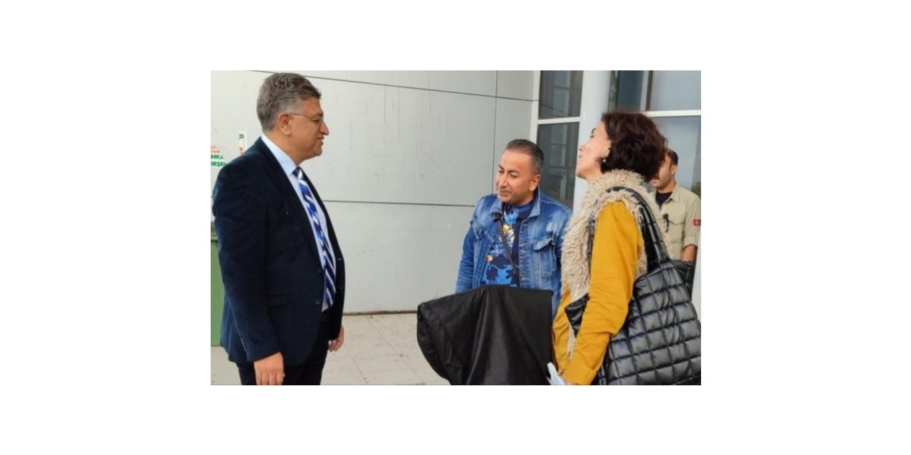 DPÜ öğrencilerini yalnız bırakmıyor