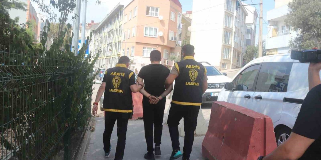 Bandırma’da polisin dur ihtarına durmayan şahıs yakalandı