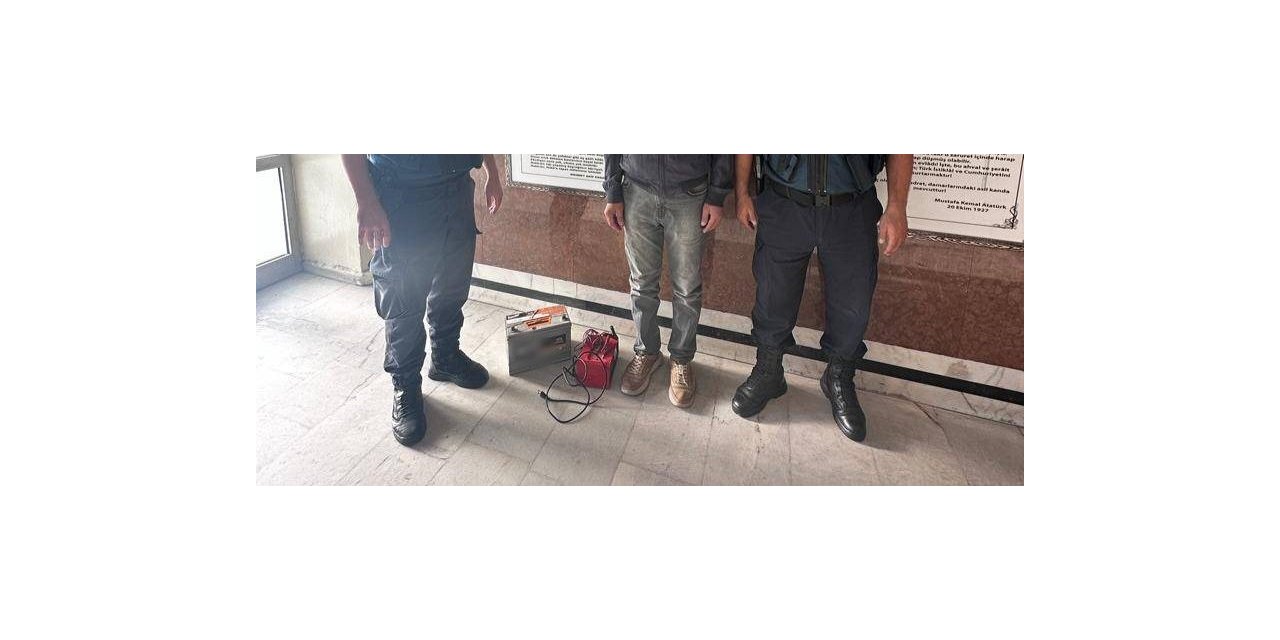 Hırsızlık şüphelisini güvenlik kamerasına takılan görüntüsü yakalattı