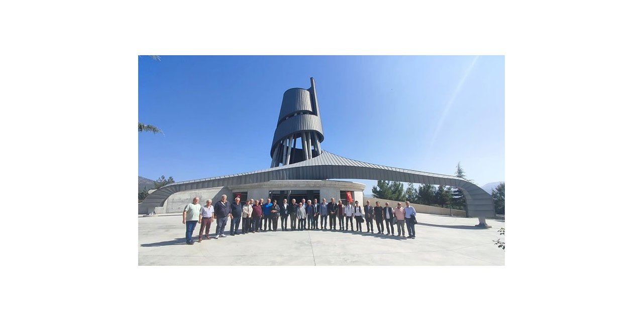 Denizlili sevdalıları Süleyman Demirel’i unutmadı