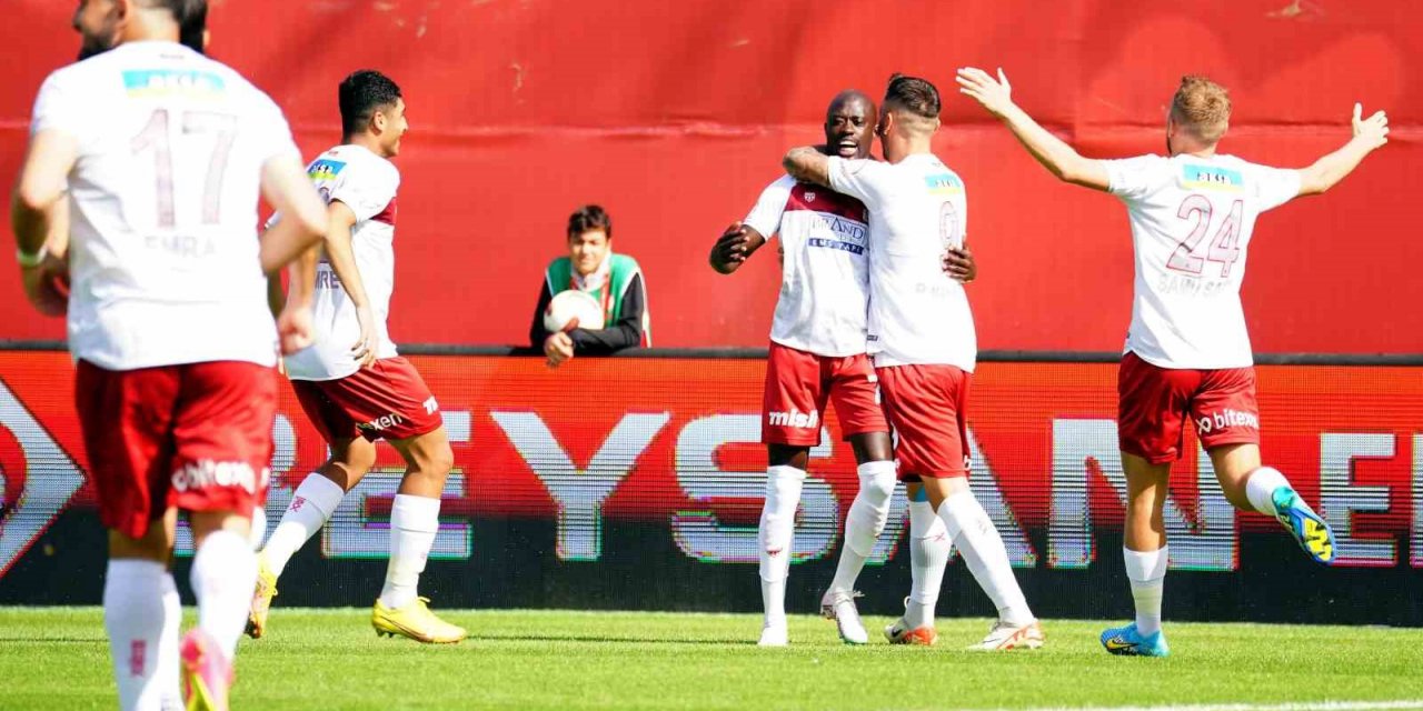 Trendyol Süper Lig: Pendikspor: 0 - Sivasspor: 1 (Maç devam ediyor)
