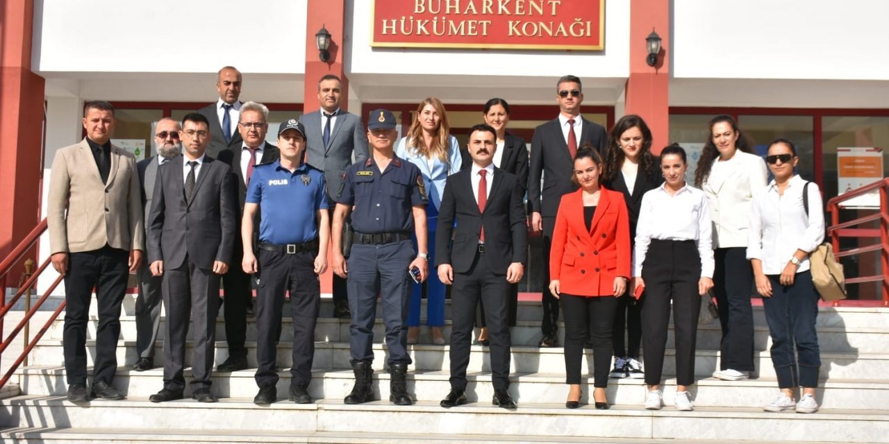 Buharkent Kaymakamı Omurca görevine başladı