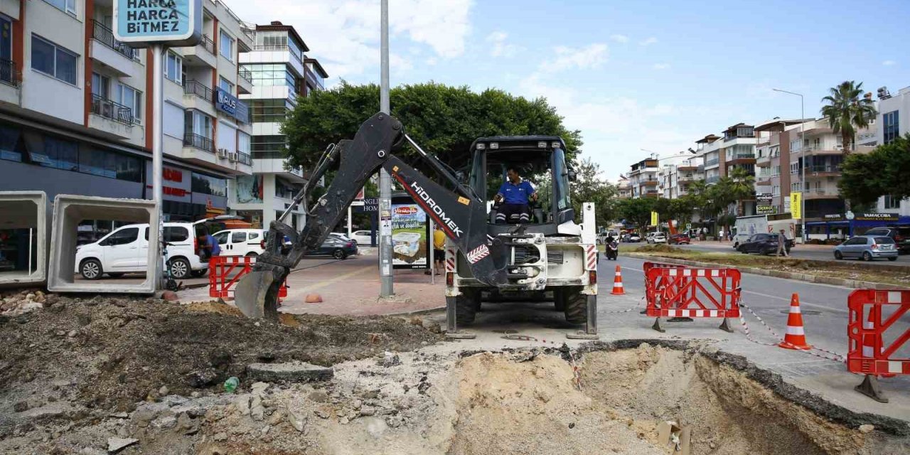 Büyükşehir’den 40 milyon TL’lik yağmur suyu altyapı çalışması