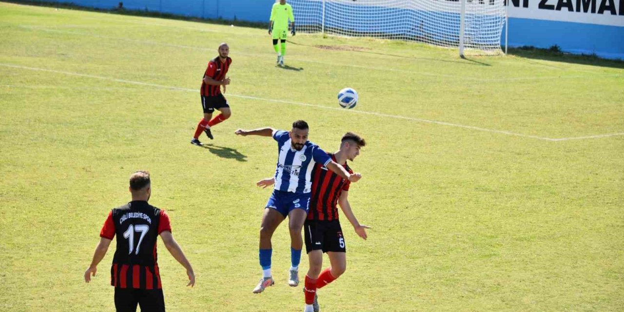 İzmir Süper Amatör Ligi: Aliağa Belediyesi Helvacı Spor: 1 - Çiğli Belediyespor: 1