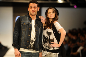 Fashion Week oyunculara yaradı